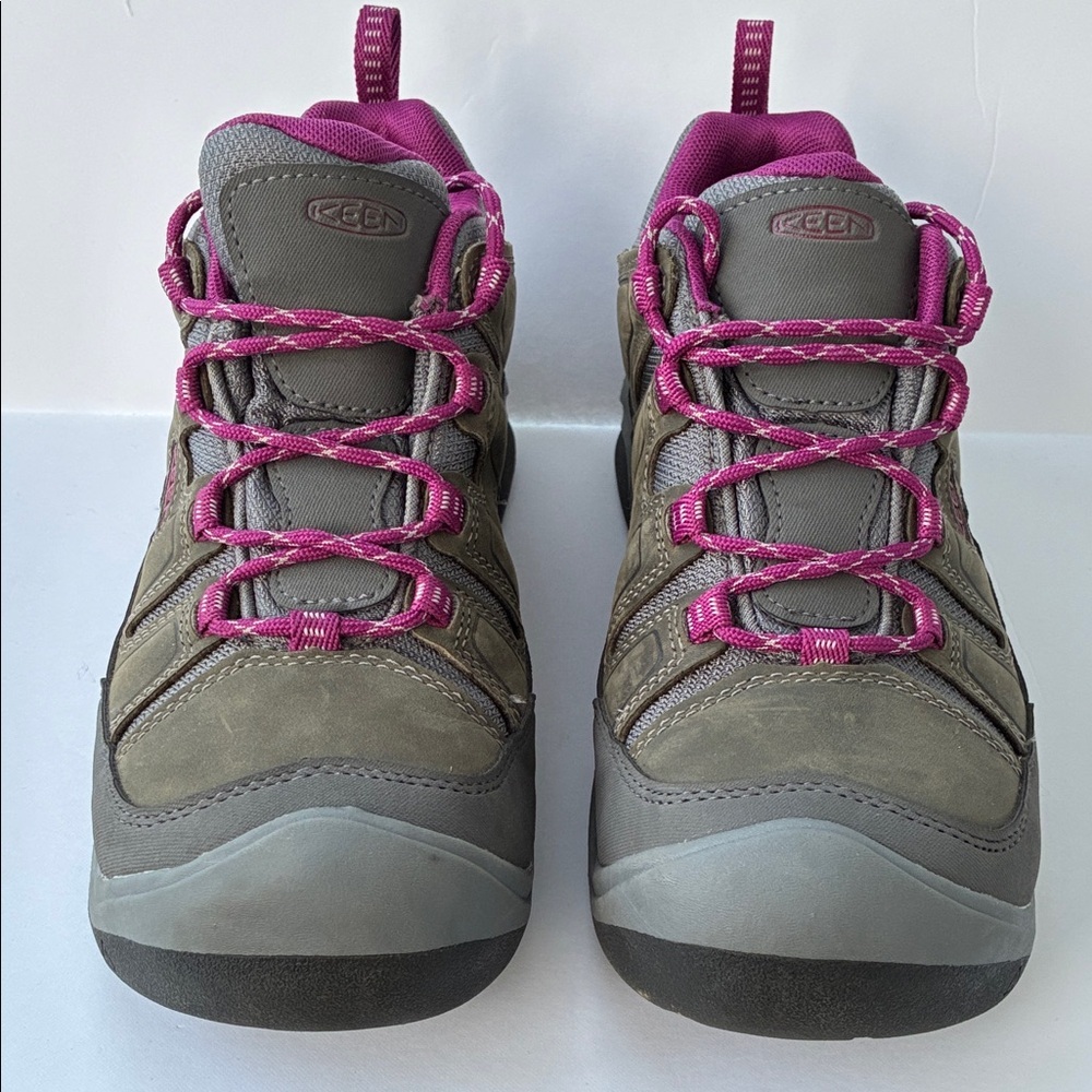 KEEN Women’s Circadia Wp Steel Grey Boysenberry  Hiking Shoes Waterproof 9.5